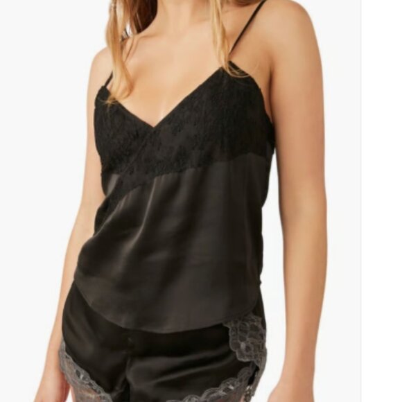 Free People Tops - Free People Moonbeams Surplice V-Neck Lace Detail Satin Camisole size Small NWT